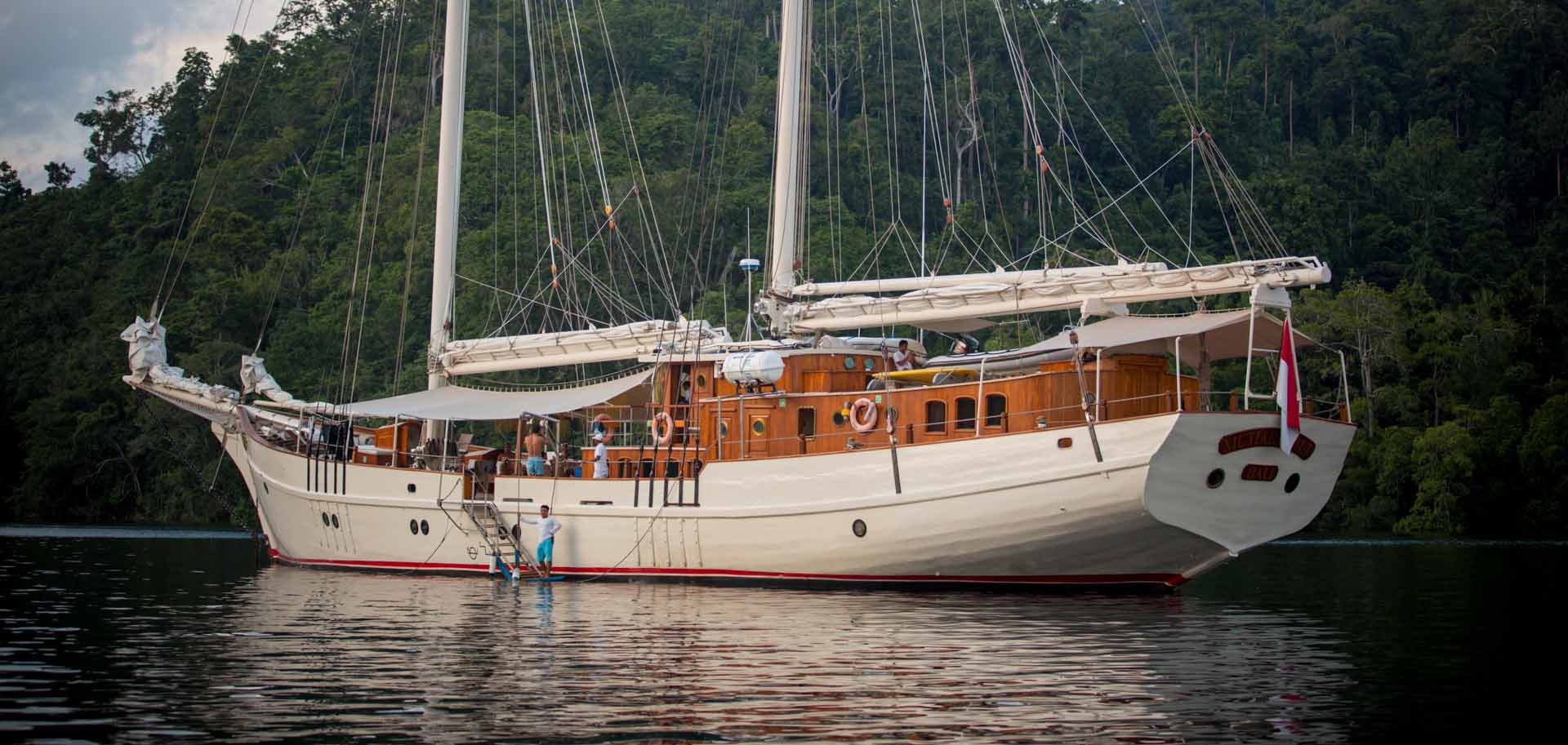 Luxury superyacht Mutiara Laut anchored at Raja Ampat
