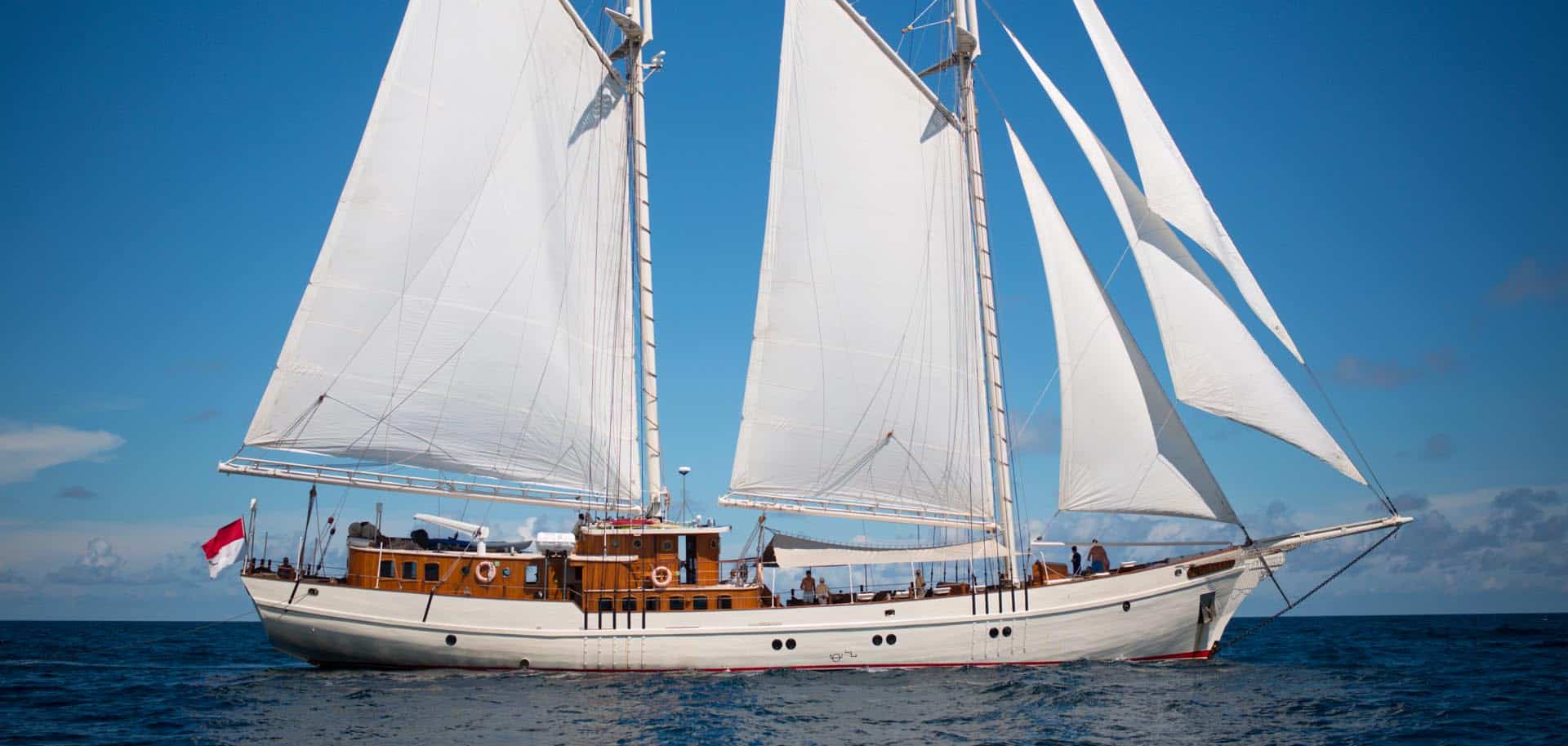 Side view of Mutiara Laut