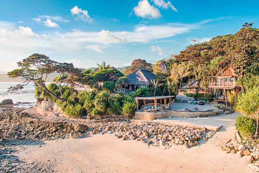 Haweri villa of the Nihi luxury resort located by the beach